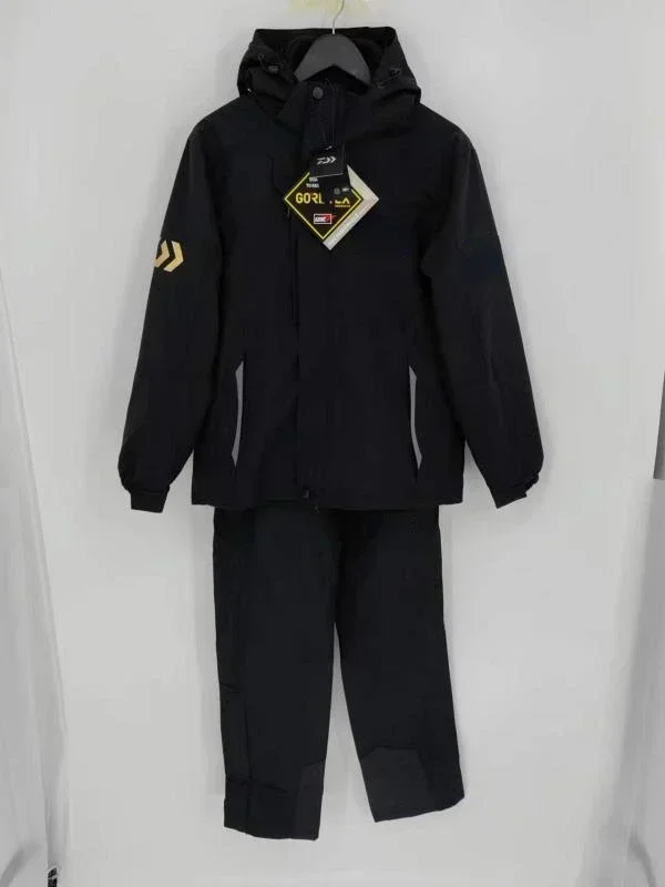 سميكة الصيد الملابس مجموعة الش - مراجعة Fishing Rain Suit وسعره